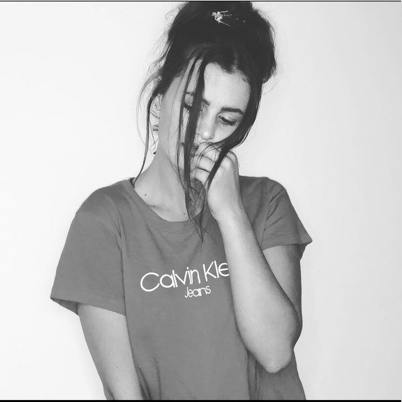 Meet your Posher, Serina - Picture 1 of 1